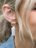 SOCIAL CLIMBER Pearl Earrings