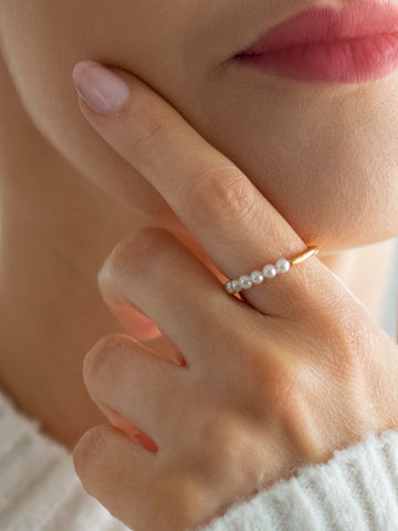 UNCONDITIONAL Pearl Ring